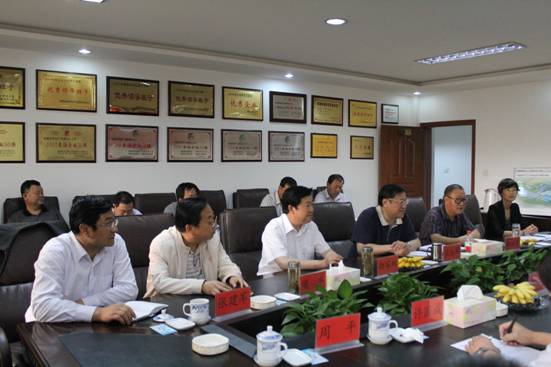 省委常委、副省長駱玉林實地考察物產(chǎn)集團“雙百”行動重點項目